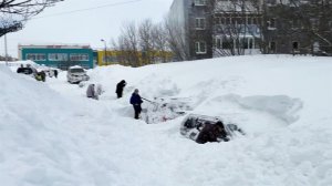 Режим ЧС введен в Петропавловске-Камчатском из-за снегопада.