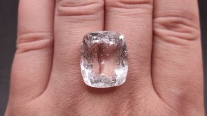 Морганит кушон 25.23 ct. Бразилия + гемм. заключение