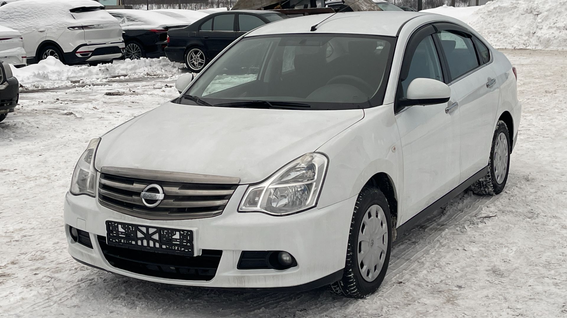 NISSAN ALMERA (2016) смотреть онлайн