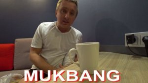 Мукбанг. Это самая ужасная поездка в Москву.