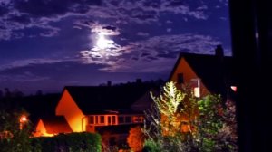 Плачет ночь...