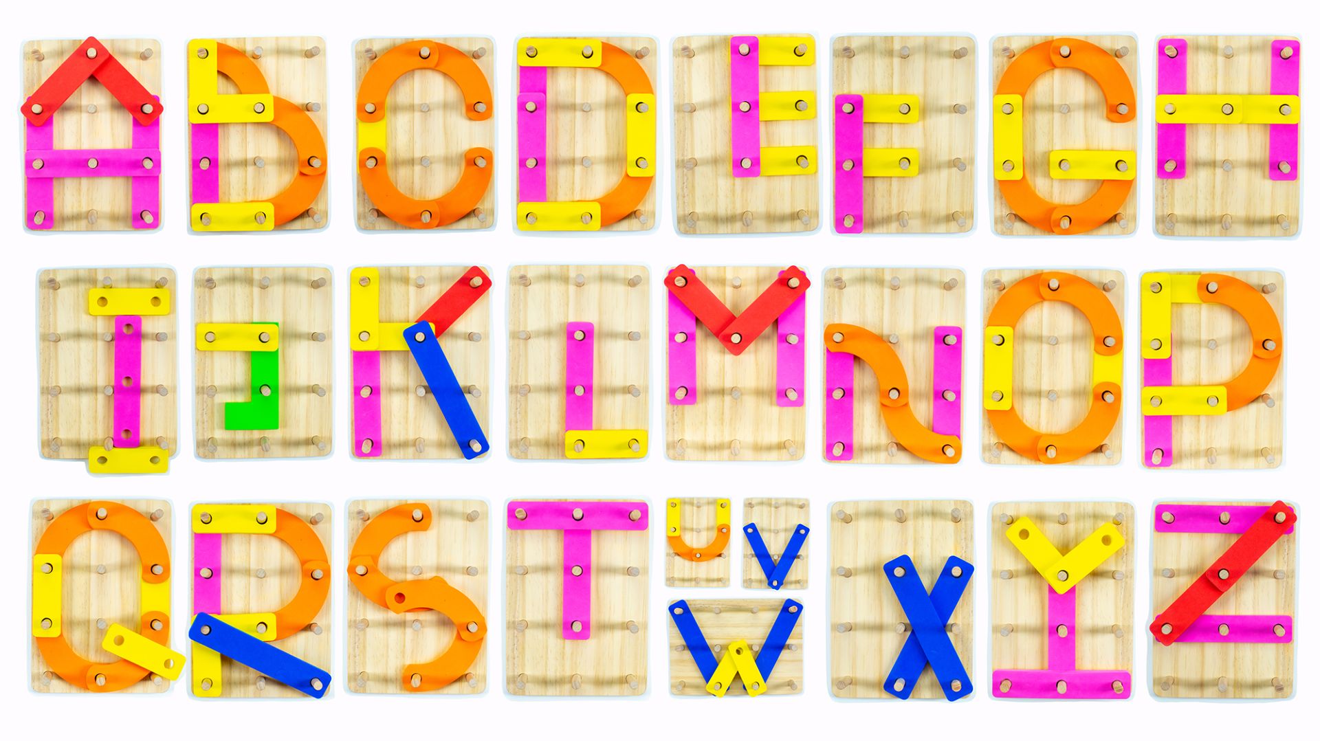Английские Буквы из Разноцветного Конструктора. смотреть онлайн