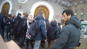 Около м.Проспект Мира ОМОН. Пятница-мусульманский день.