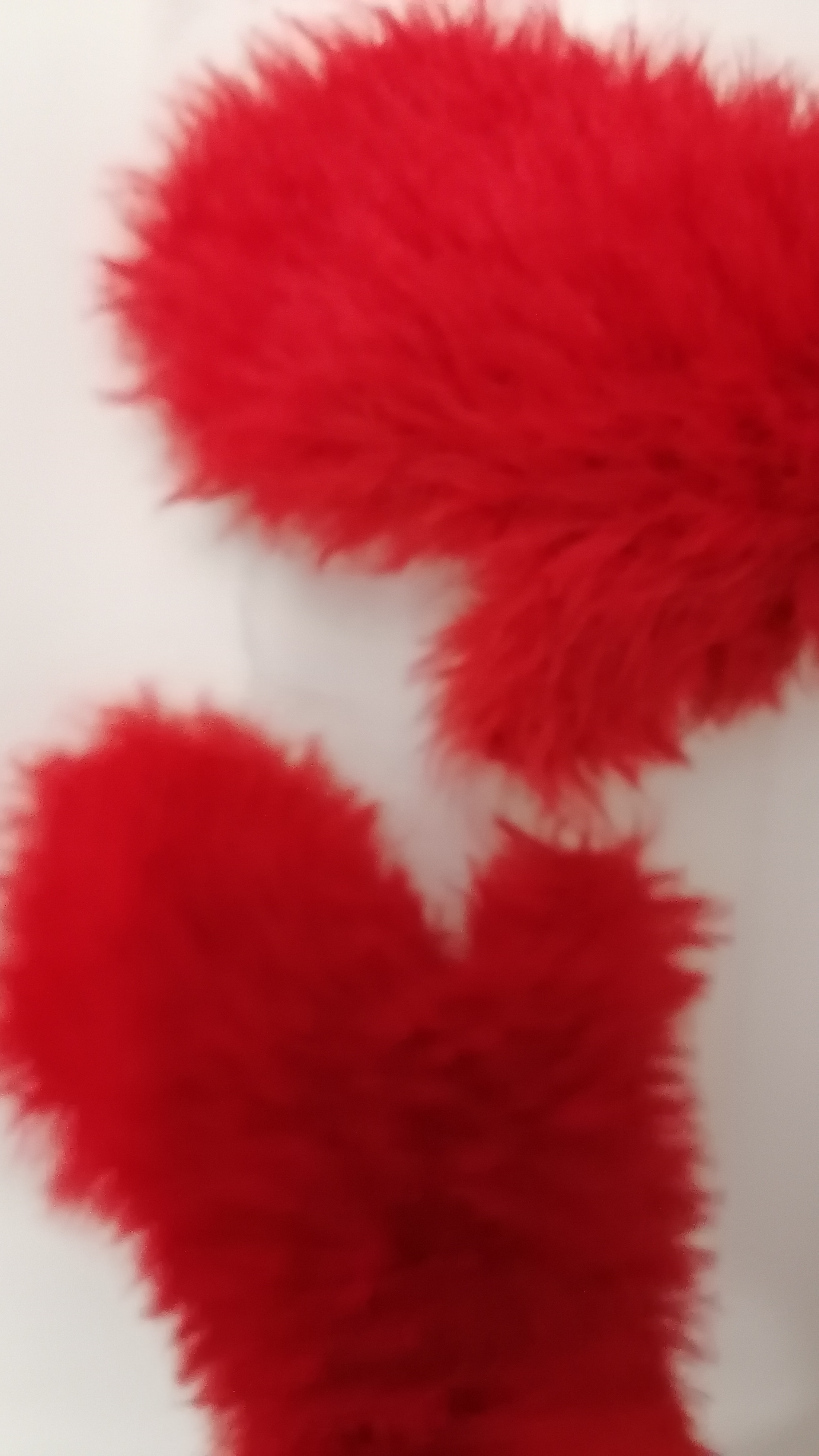 Пушистые варежки