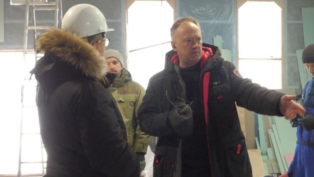 В Смоленске продолжается строительство нового спортивного центра смотреть онлайн