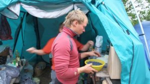 © "Кухня. Печем пироги" Клип 2011 Экспедиция "Наследие Гипербореи 2011" MVI_1212