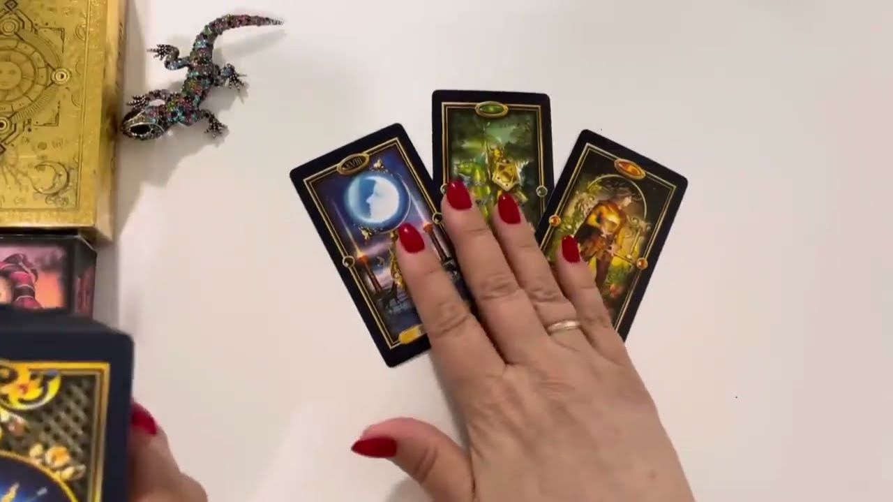 ТАРО РАСКЛАД☘️❤️ ЭТОТ МУЖЧИНА влюблен в ВАС по уши!! ❤️ смотреть онлайн