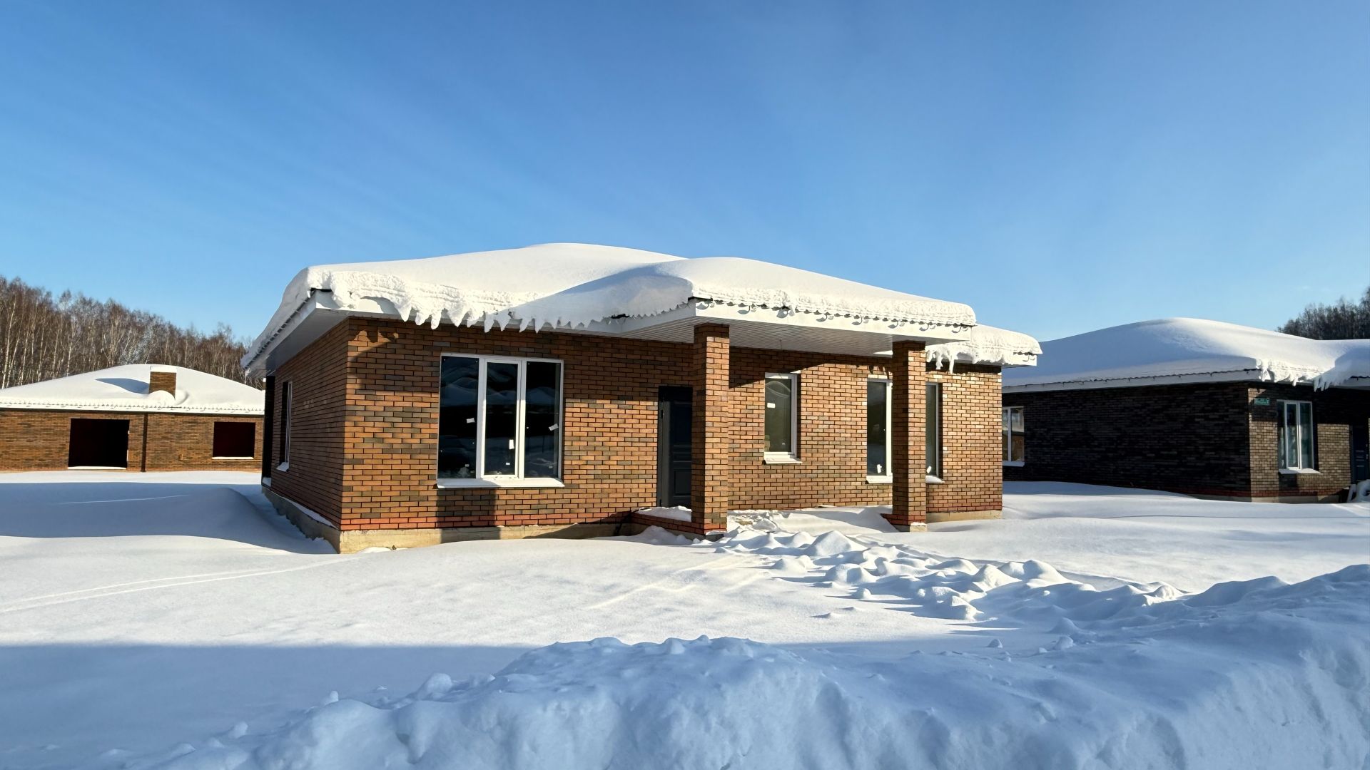 Продаётся просторный одноэтажный дом 121 м² на участке 8 соток смотреть онлайн