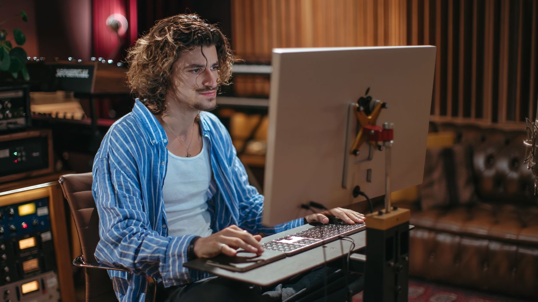 02. Horns, Drums, Vocals, Workflow, Momentum and Mindset смотреть онлайн