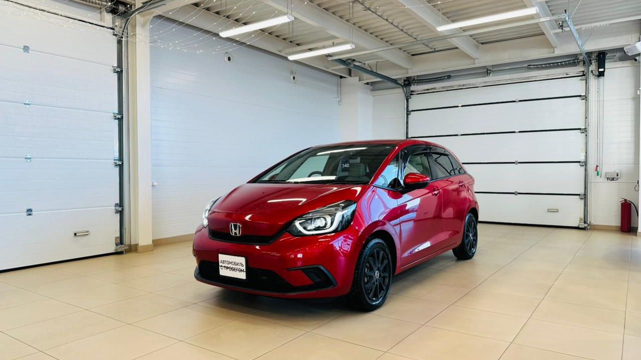 Honda Fit, 2021 год смотреть онлайн