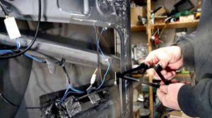 Усилитель механизма привода замка задней двери . # УАЗ ПАТРИОТ #