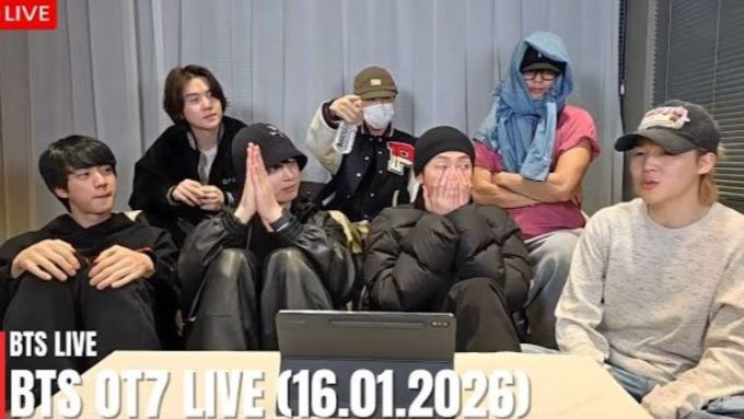 Прямая трансляция BTS OT7 на Weverse (16.01.2026) Джин, Шуга, Джей-Хоуп смотреть онлайн