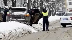 В Балашихе Porsсhe дважды протаранил полицейскую машину