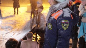 Врач рассказал, как правильно окунаться на Крещение