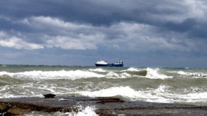 В Сочи прогнозируют сильный ветер с порывами до 20 м/с и снегопады