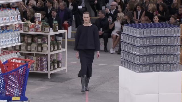 Показ коллекции Chanel осень-зима 2014-2015