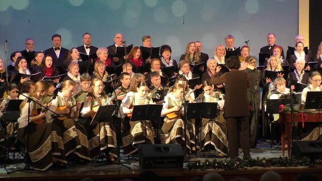 Концерт «Новогодний оливье» | Академический хор «Благовест» и оркестр народных инструментов «Китеж» смотреть онлайн