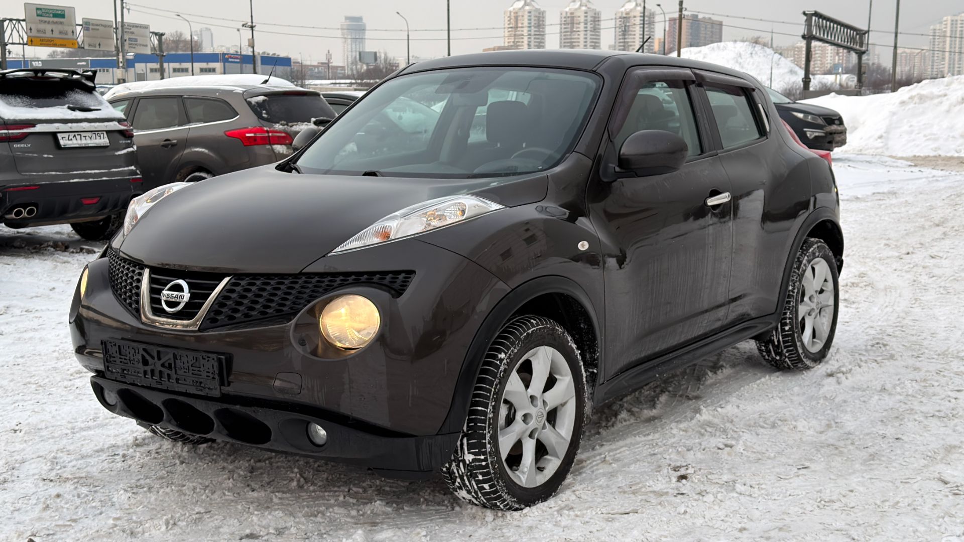 Nissan Juke (2012) смотреть онлайн