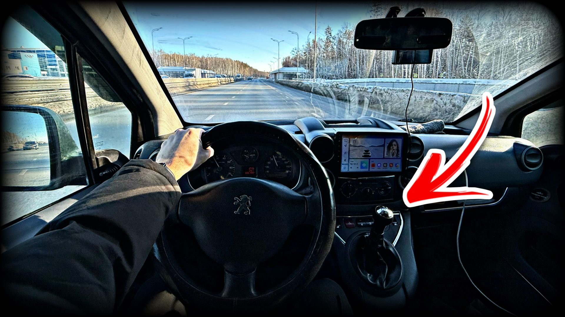 КАК ЕЗДИТЬ НА МЕХАНИКЕ ПО ГОРОДУ ВИД ОТ ПЕРВОГО ЛИЦА / ВЛОГЕРОК смотреть онлайн