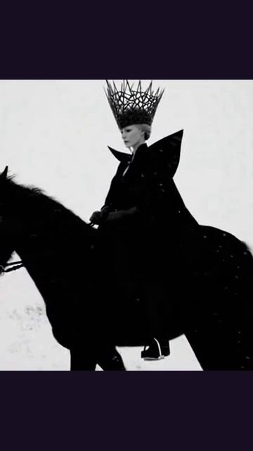 королева тьмы королевскаямощь волшебныекреации темнаямагия темныймир тайныкоролевы