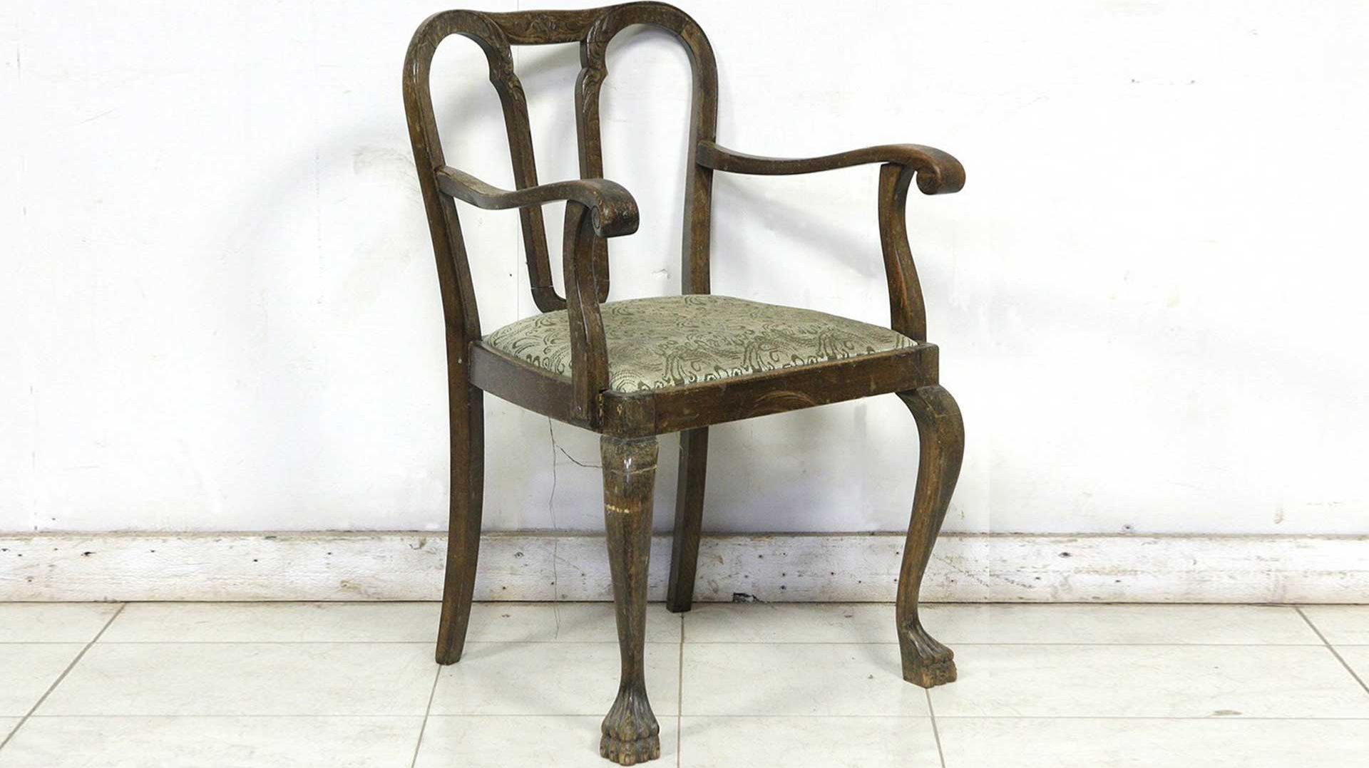 Агафья Силантьева, рассказ "Стул": "Тоска по стулу затмила все, прежняя жизнь заволоклась..." смотреть онлайн