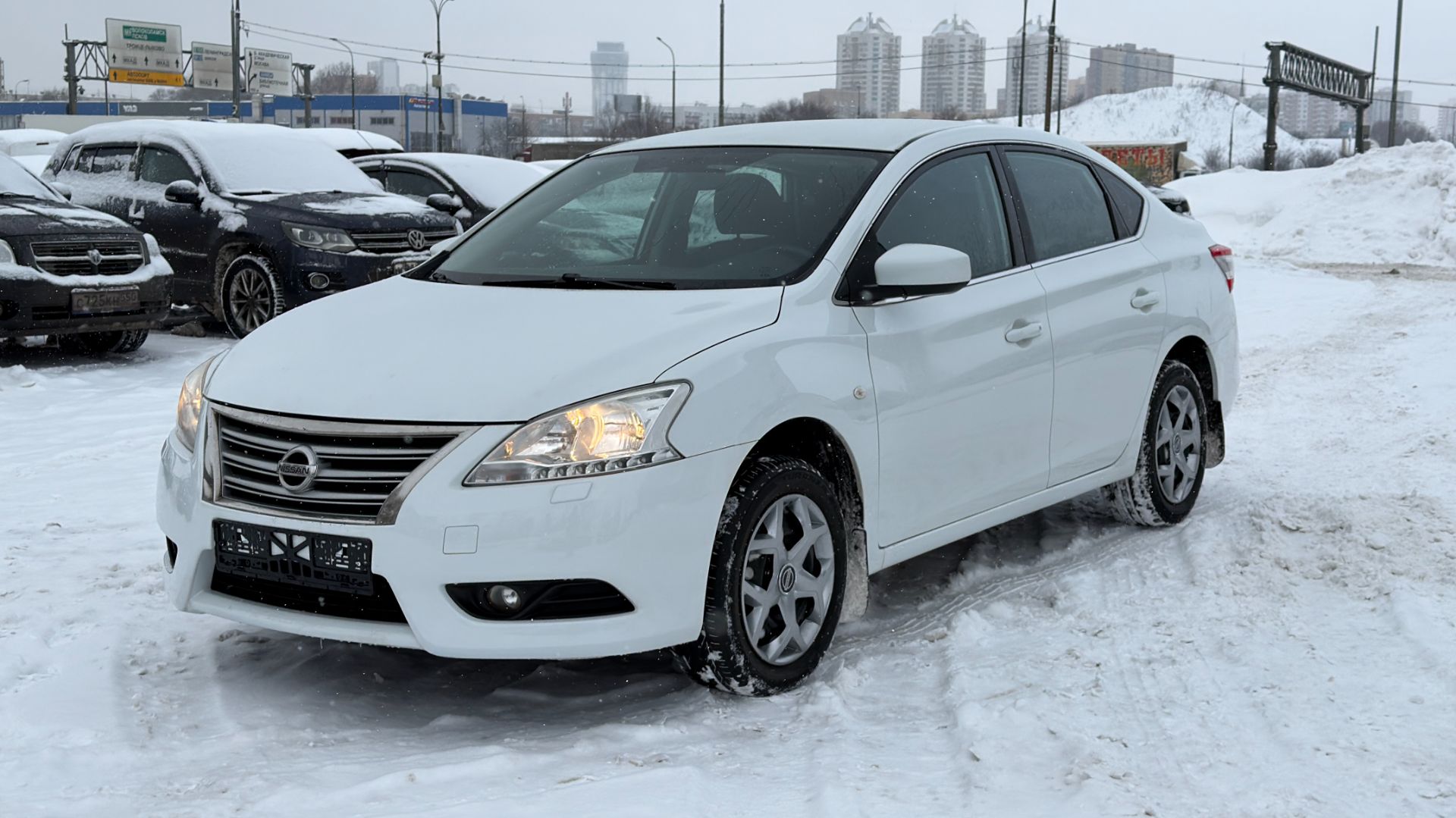 NISSAN SENTRA (2014) смотреть онлайн