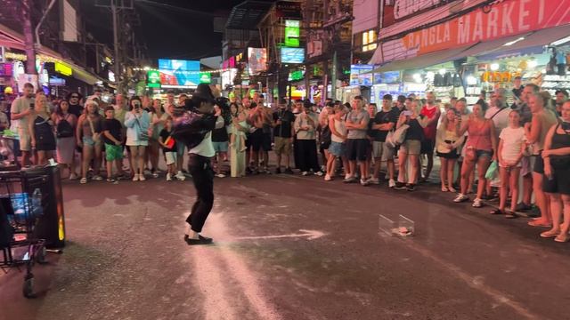 Это же Майки!? смотреть онлайн