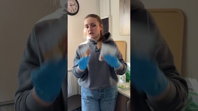 СУХИЕ ИЛИ ЖИДКИЕ УДОБРЕНИЯ ЛУЧШЕ? смотреть онлайн