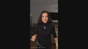 Недавно познакомилась на съемках с классным брендом YADI. Карандаши для губ и глаз с эффектом .