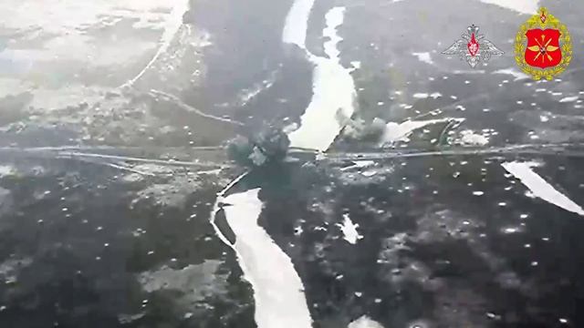 Уничтожение переправы ВСУ с применением ФАБ-500 в Харьковской области смотреть онлайн