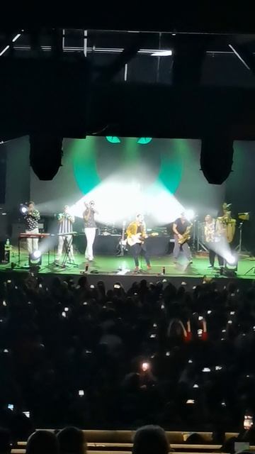 Как то вечером в Санкт-Петербурге. смотреть онлайн