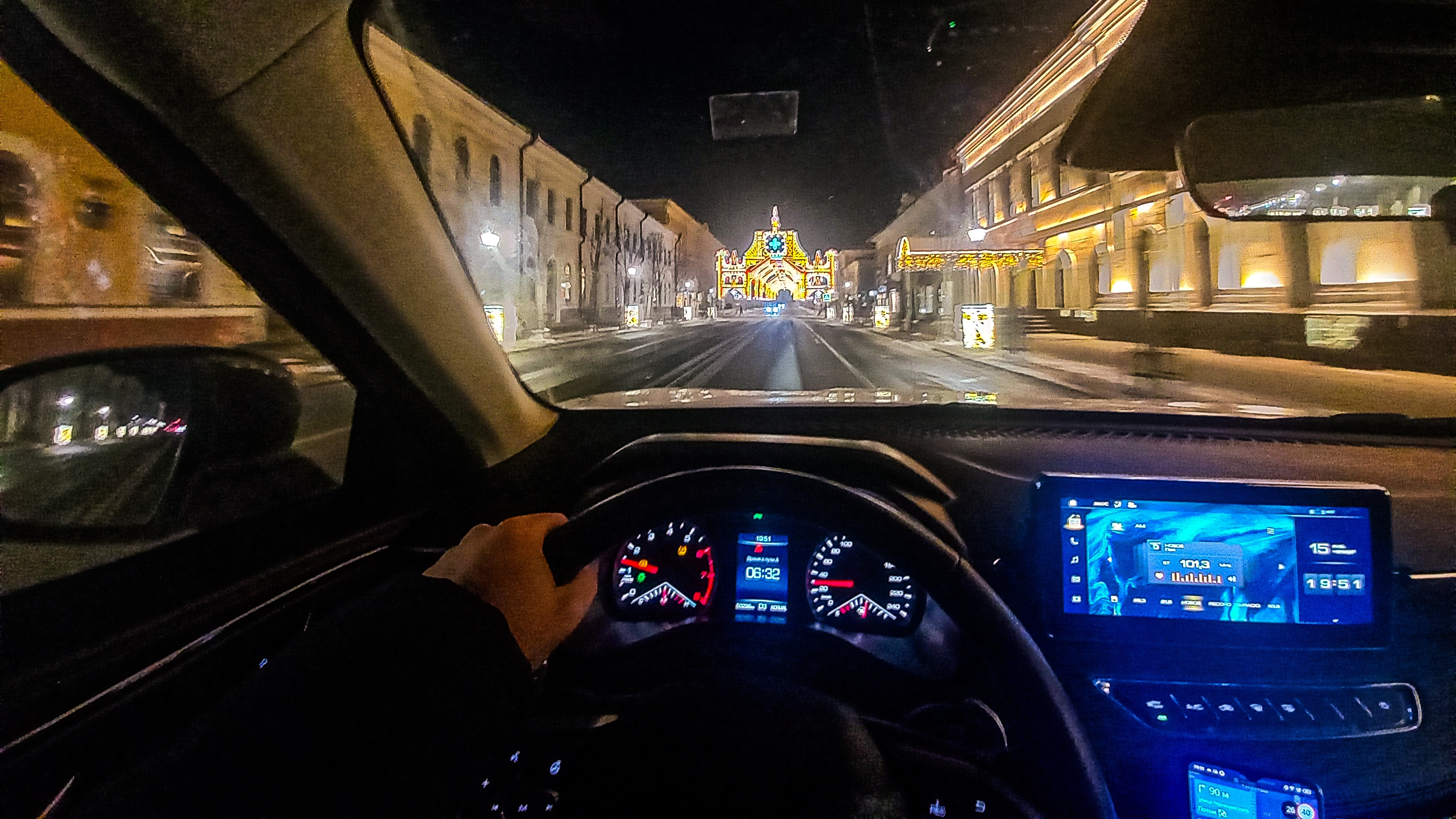 Пассажиры жалуются на высокие цены. Работа в такси на Хавал Джолион смотреть онлайн