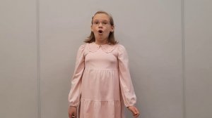 Наталья Абрамцева "Про колючки", исполняет Ариана Кухарская