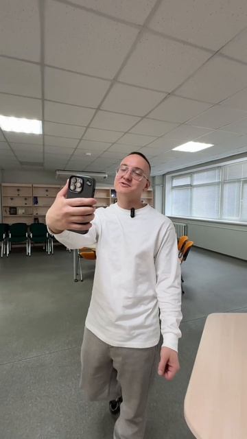 Интервью с Денисом Перелыгиным смотреть онлайн