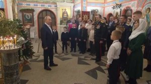 Владимир Путин поговорил с участниками спец операции после церкви Христа Спасителя