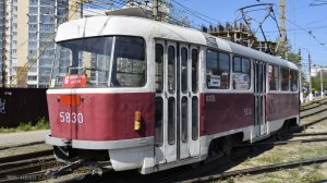 Старые трамваи Tatra T3 и Tatra T6 в Волгограде