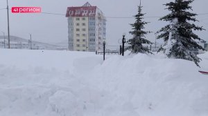 КАК ЖИТЕЛИ «ГОРИЗОНТА» В ПЕТРОПАВЛОВСКЕ ПРОБИРАЮТСЯ К МУСОРНЫМ БАКАМ • НОВОСТИ КАМЧАТКИ