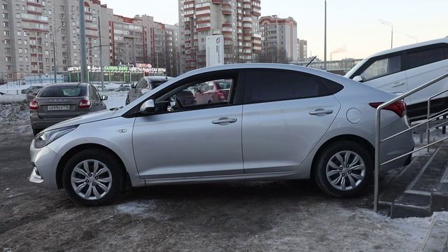 Hyundai Solaris смотреть онлайн