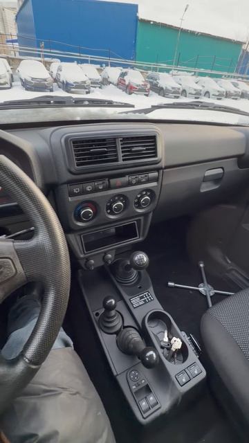 2025 LADA NIVA BRONTO смотреть онлайн