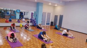 ГРУППОВАЯ ТРЕНИРОВКА ABS \ УПРАЖНЕНИЯ НА СПИНУ \ УПРАЖНЕНИЯ НА ПРЕСС \ РАСТЯЖКА