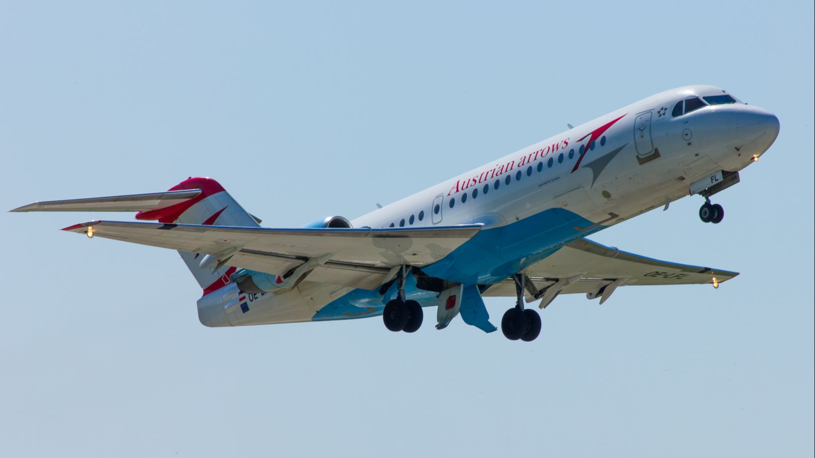 Авиация в Ростове-на-Дону исторические кадры аэропорта смотреть онлайн