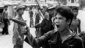 Cambodge 1975 : Phnom Penh tombe aux mains des Khmers rouges – Documentaire HD [Flokossama]