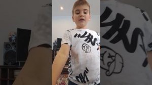 ко мне домой пришло очень много брейнротов 
в реальной жизни 2 часть