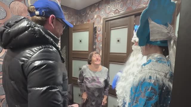 Координатор РО ЛДПР в Псковской области Антон Минаков поздравил жителей с Наступающим Новым годом смотреть онлайн