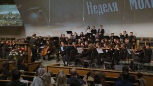 Я ношу своё сердце, как хрцпкую вазу..