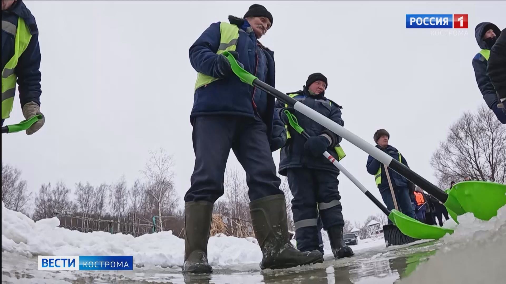 В Костроме начали готовить площадки для крещенских купаний смотреть онлайн