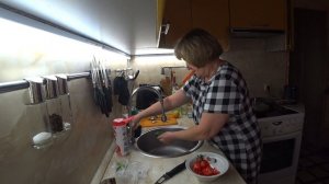 Влог. В Фикспрайсе полно продуктов. Дома готовлю ужин.