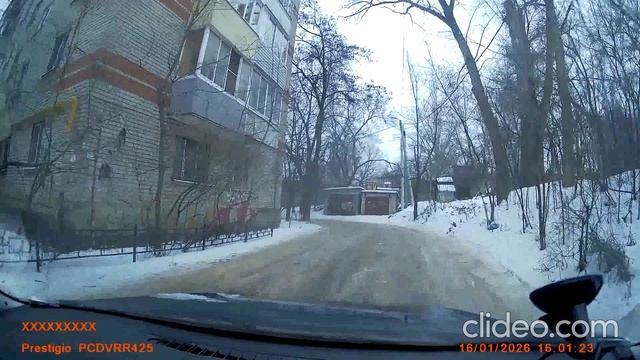 В Воронеже только на танке можно передвигаться..... смотреть онлайн