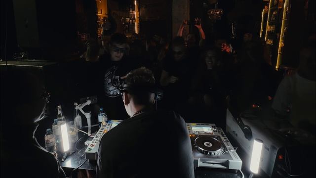 DEFLEE @TechandChiсks 05.01.2026 смотреть онлайн