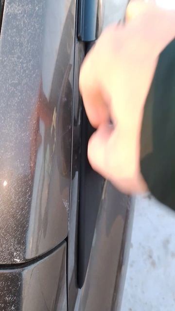 Машина вся во льду смотреть онлайн